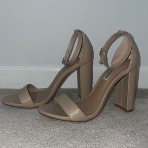 Steve Madden beige heels